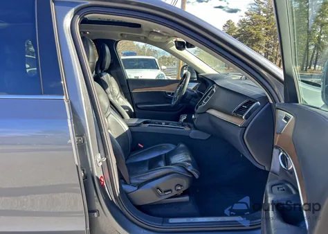 2016 Volvo Xc90 T6 из США, поврежденный, VIN YV4A22PLXG1034524